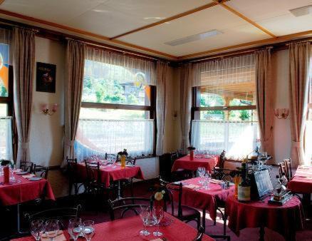 Hotel-Buffet De La Gare 샤또데 외부 사진